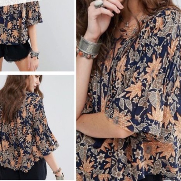 Tularosa Falling Floral Grommet Frayed Edges Top XS - Picture 1 of 3